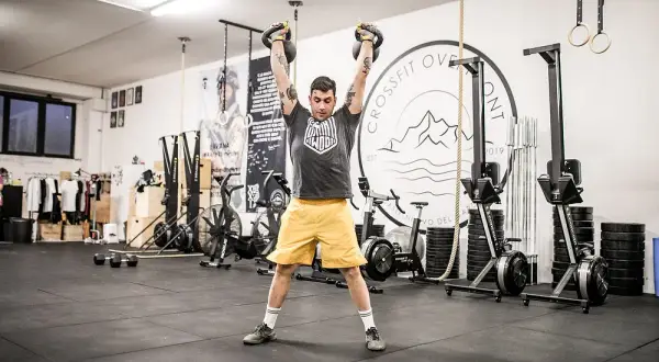 Metcon w CrossFit: Co to znaczy i jak poprawia Twoją kondycję